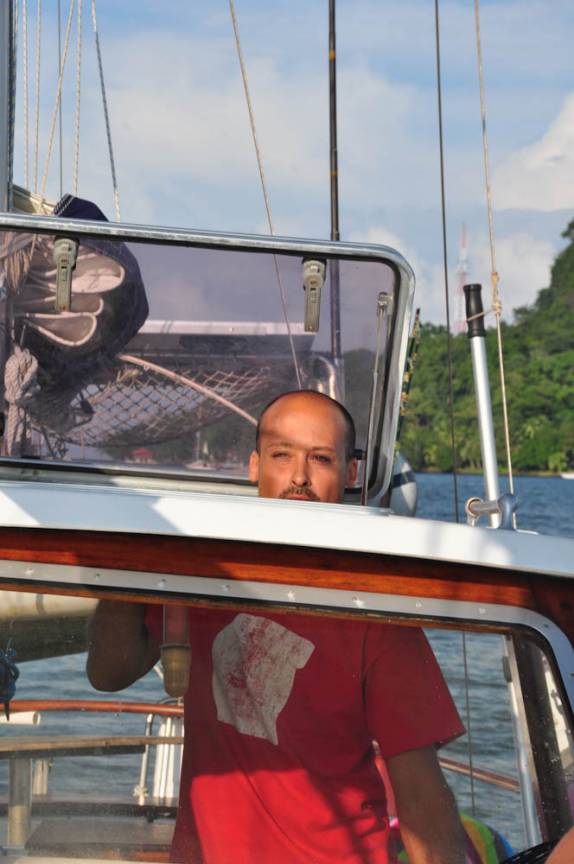 O catalão Marc, capitão que nos levou com segurança de Cartagena à Portobelo, no Panamá